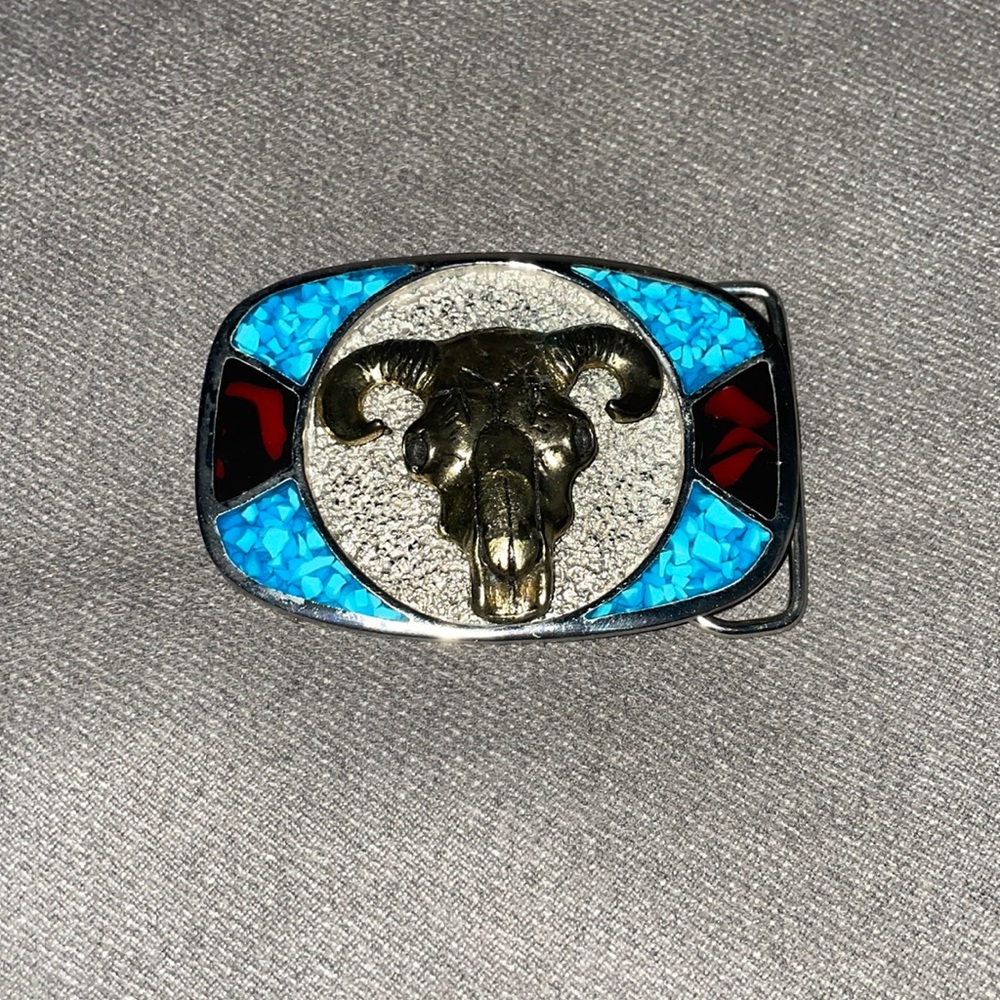 NWOT. Belt buckle. Turquoise and ruby red. - Picture 1 of 3